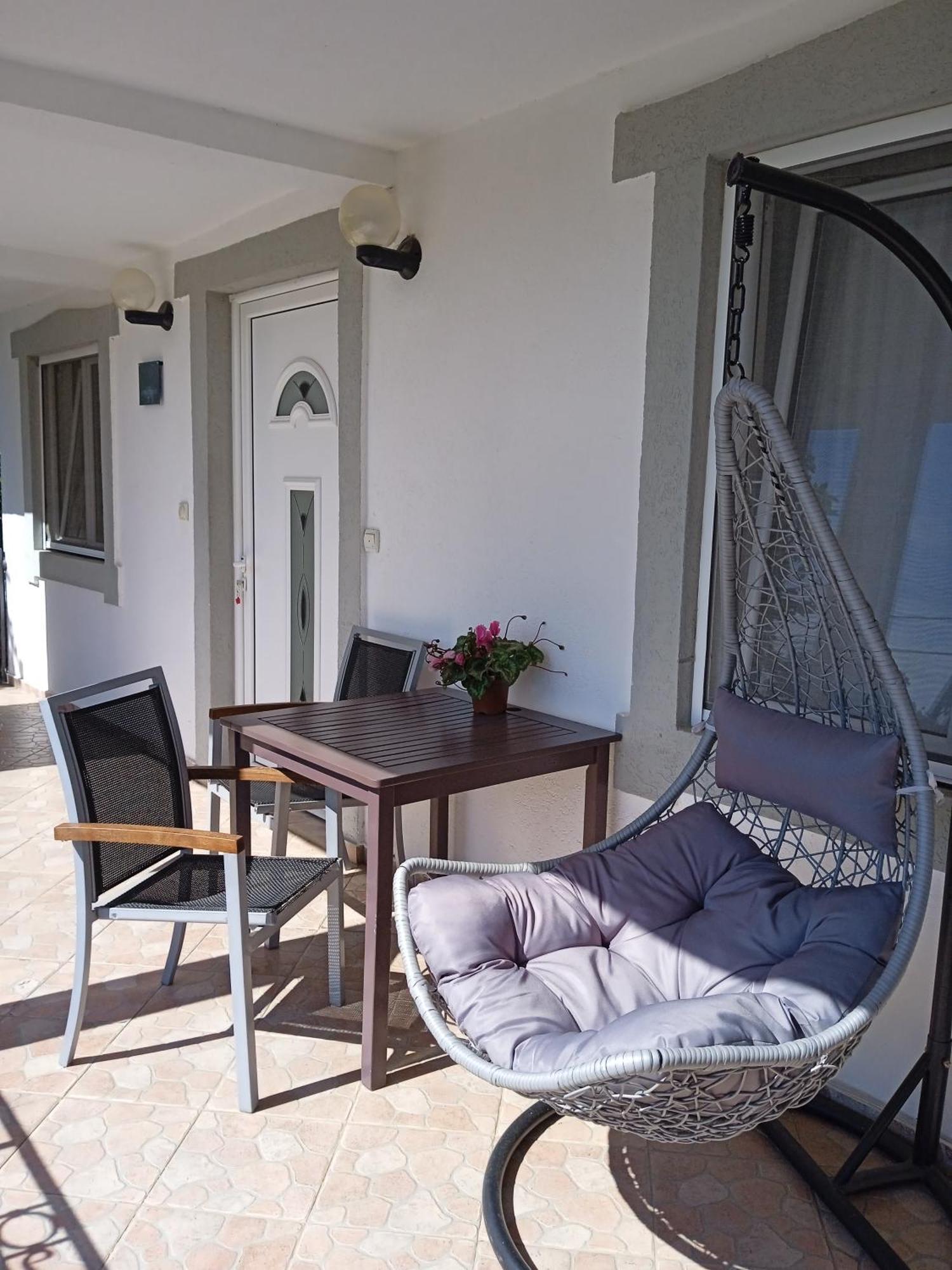 Aparttoni Dobra Voda Zewnętrze zdjęcie